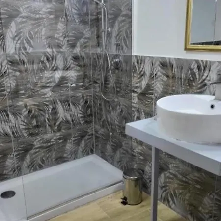 Shibari San Giuliano * Κατάνια