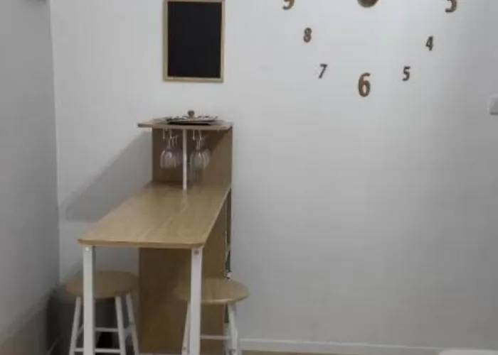 Shibari San Giuliano Guest house